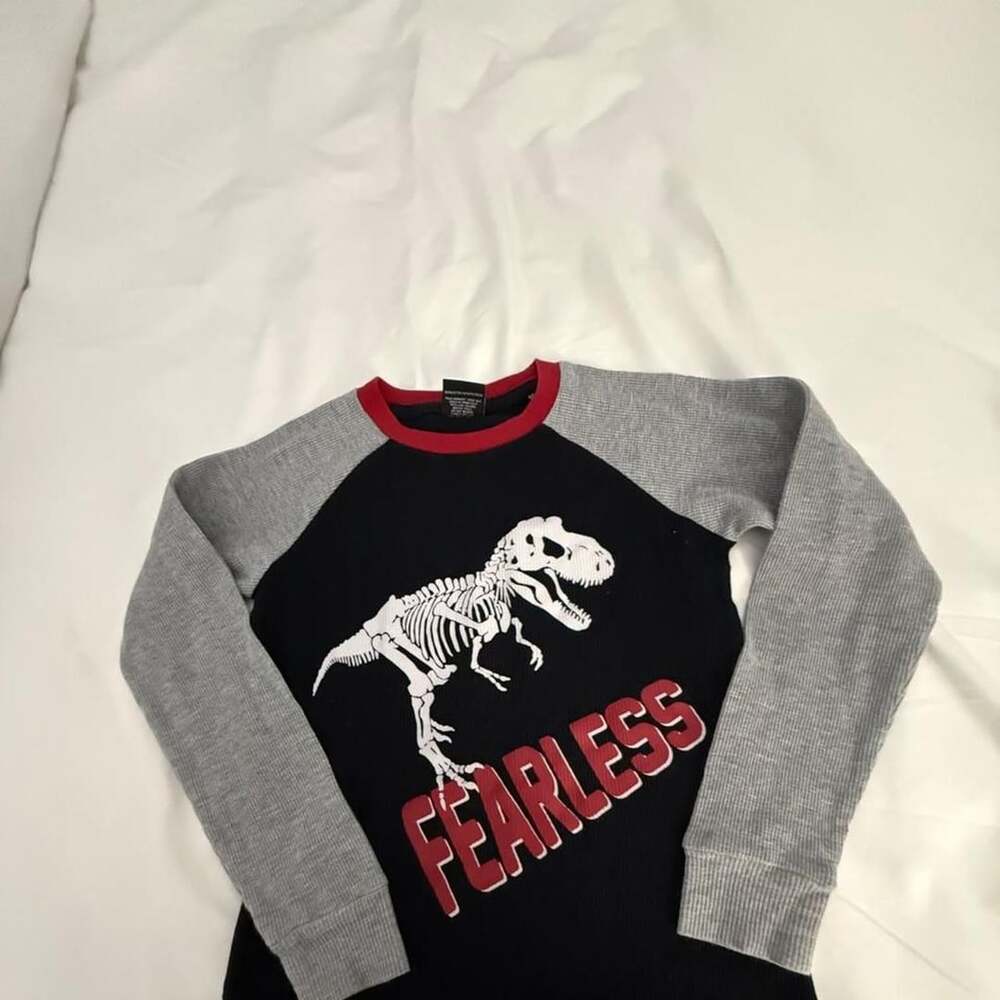Revolution Fearless Dinosaur Skeleton Long Sleeve Thermal Shirt Boy's M 8/10